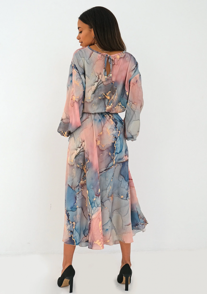 Elvire - Satynowa sukienka midi Pink Marble